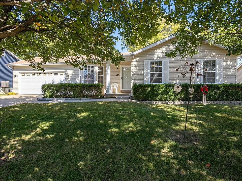 1st image of 355 Santa Cruz Dr