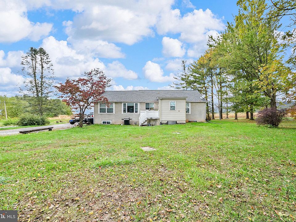 2nd image of 15803 Old Frederick Rd
