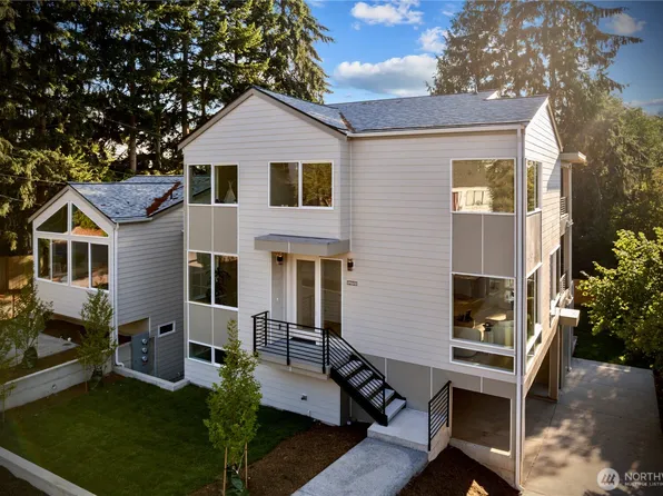 12751 37th Avenue NE, Seattle, WA 98125