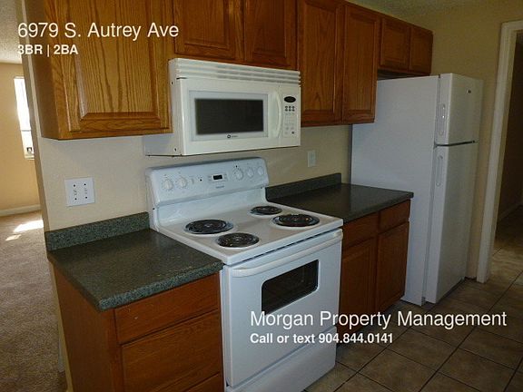 3rd image of 6979 Autrey Ave S