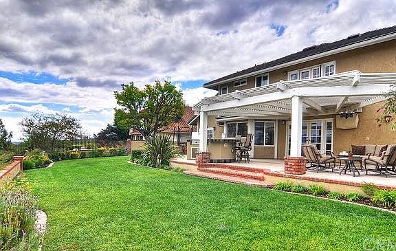 2nd image of 9726 Willow Glenn Cir