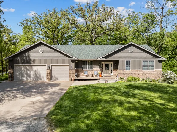625 S Utah Ave, Davenport, IA 52802