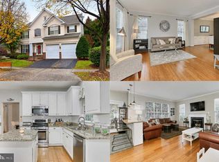 43228 Darkwoods St, Chantilly, VA 20152