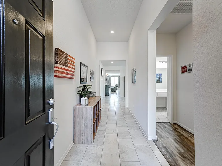 1502 Wheatley Hill Ln — Photo 3