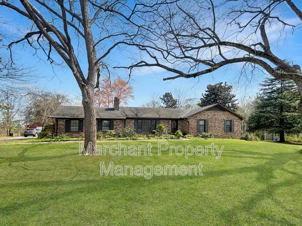 601 Fairview Church Rd, Fountain Inn, SC 29644