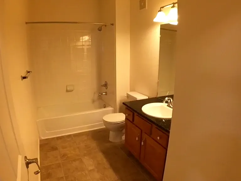 3100 Blue Sky Cir #14-106 — Photo 24