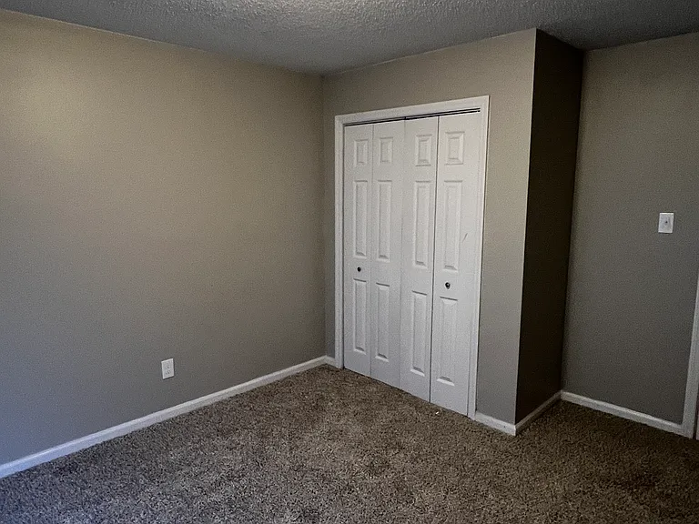 8803 Patricia Lynn Ln — Photo 19