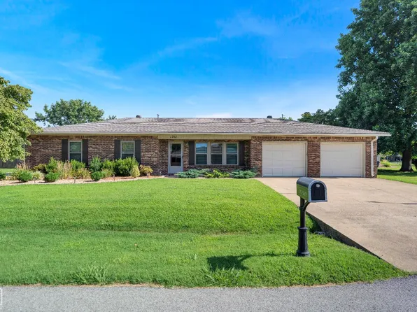 1702 Ashley St, Walnut Ridge, AR 72476