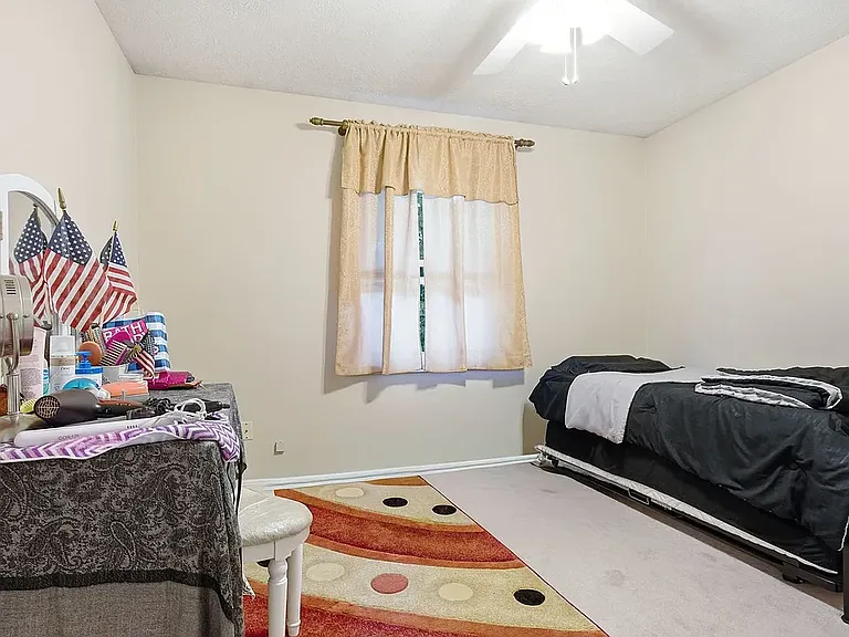 106 Wildflower Pl — Photo 21