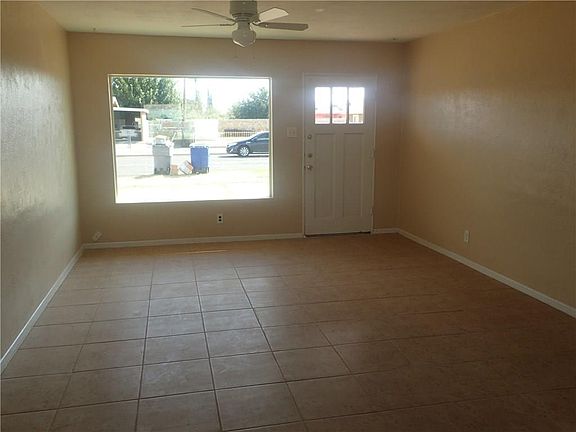 2nd image of 5121 Pikes Peak Dr