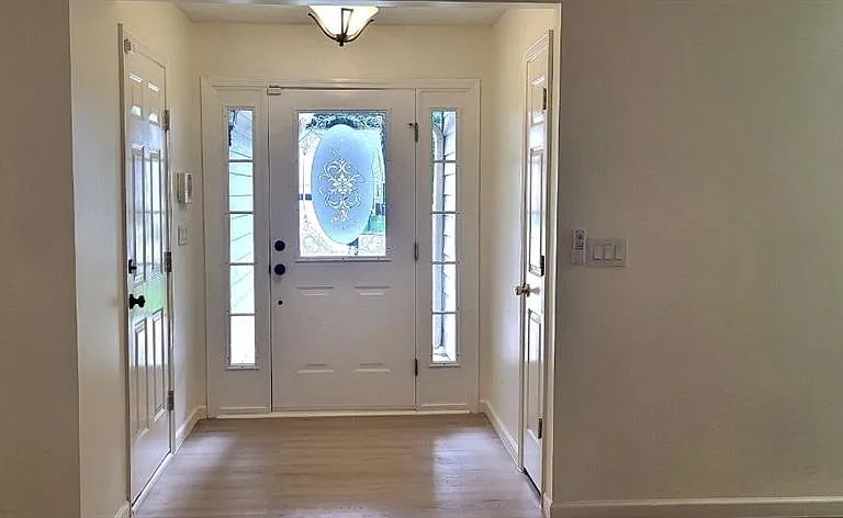 2280 Chelmsford Ct — Photo 25