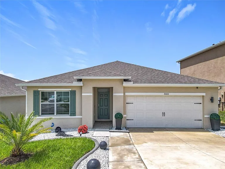 2000 Chickasaw Blvd — Photo 1