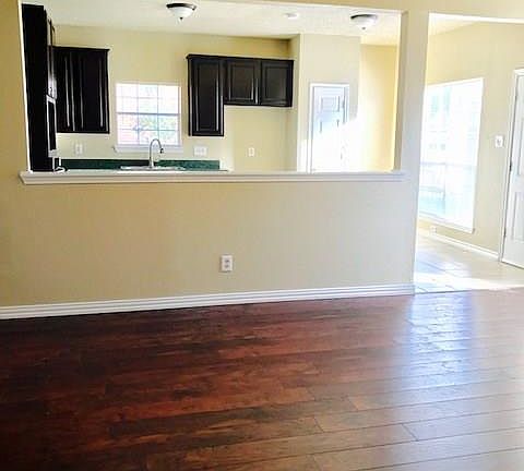 5th image of 5608 Chimney Rock Dr