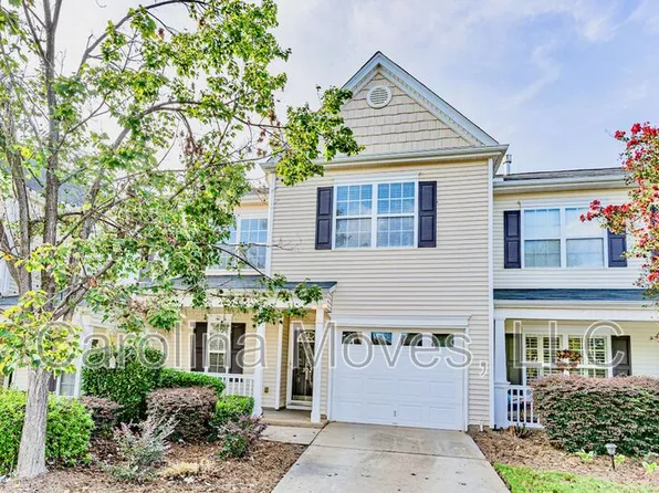 302 Waycross Ln, Simpsonville, SC 29681