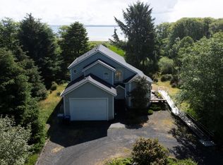 114 Olympic View Ave NE, Ocean Shores, WA