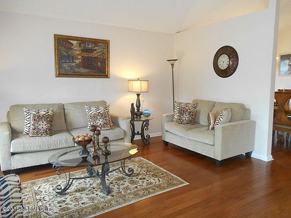 3rd image of 8828 Chambore Dr