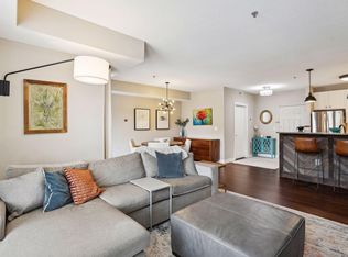 675 N 1st St UNIT 302, Minneapolis, MN 55401