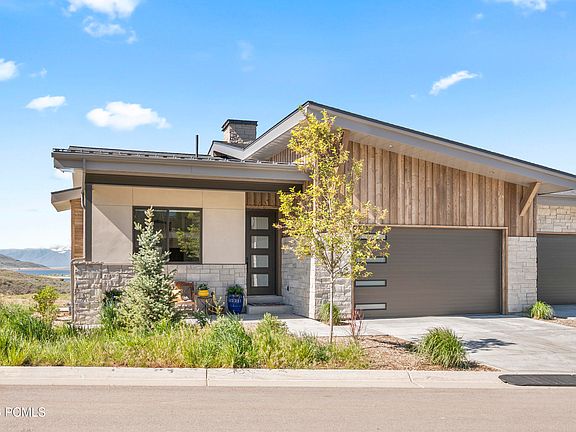 3rd image of 11447 N Sailwater Ln #D