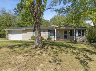 74 Logston Hts, Berea, KY 40403