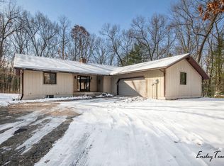 5350 Russell St, Cedar Springs, MI 49319