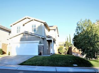 7993 Shadow Trails Ln, Jurupa Valley, CA 92509