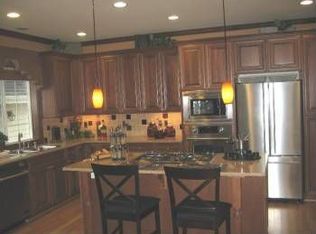 2581 NE Park Dr, Issaquah, WA 98029