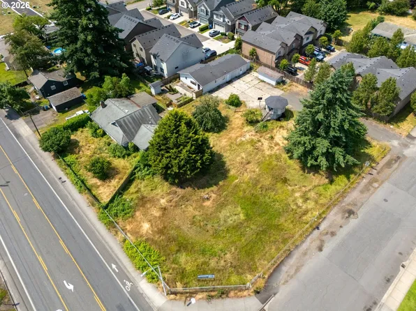 13605 NE 72nd St, Vancouver, WA 98682
