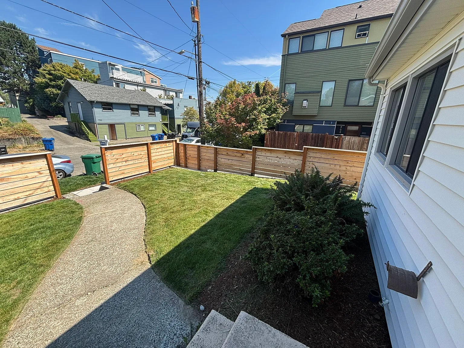 2 bed, 770 sqft, $2,700 — Photo 3