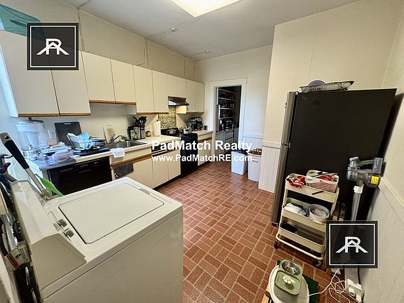 2nd image of 108 Strathmore Rd #3