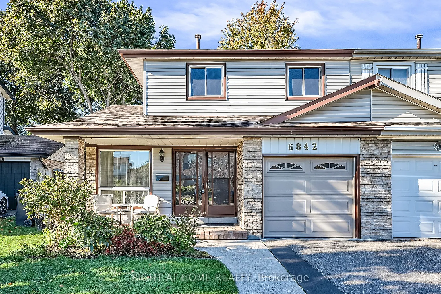 6842 Avila Rd photo 1