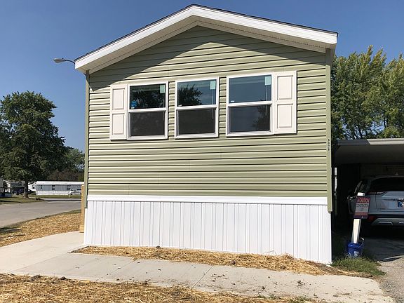 2nd image of 9028 Rushmore S #2048