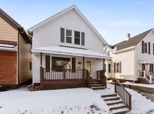211 Lincoln Ave, Sheboygan, WI 53081