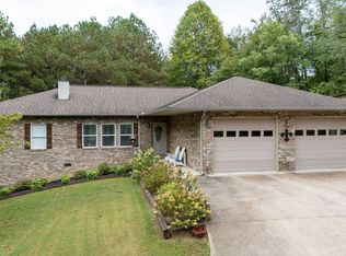 122 Grandview Dr, Lawrenceburg, TN 38464
