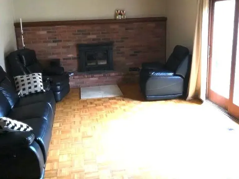 35241 Caryn St — Photo 9