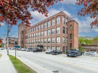 2 Storer St #405, Kennebunk, ME 04043
