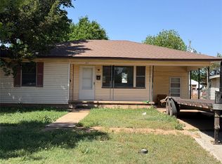 109 S Lincoln St, Hobart, OK 73651