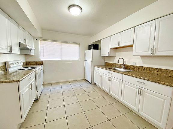 3rd image of 1904 Rexford Dr APT 3