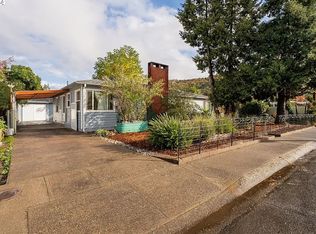 537 W Ballf St #92A12296C, Roseburg, OR 97471