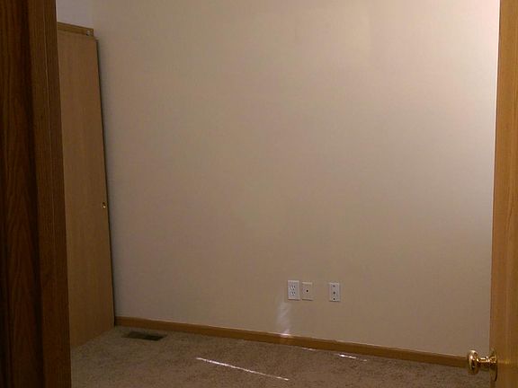 2nd image of 8268 Tegmen St