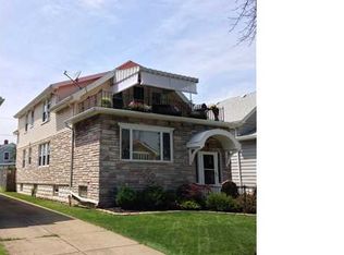 34 Pendennis Pl, Cheektowaga, NY 14225