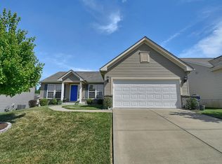 104 Laurel Green Ct, Hazelwood, MO 63042