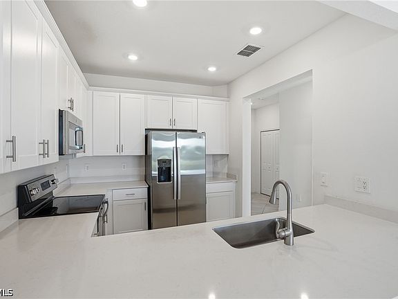 4th image of 2935 Citrus St