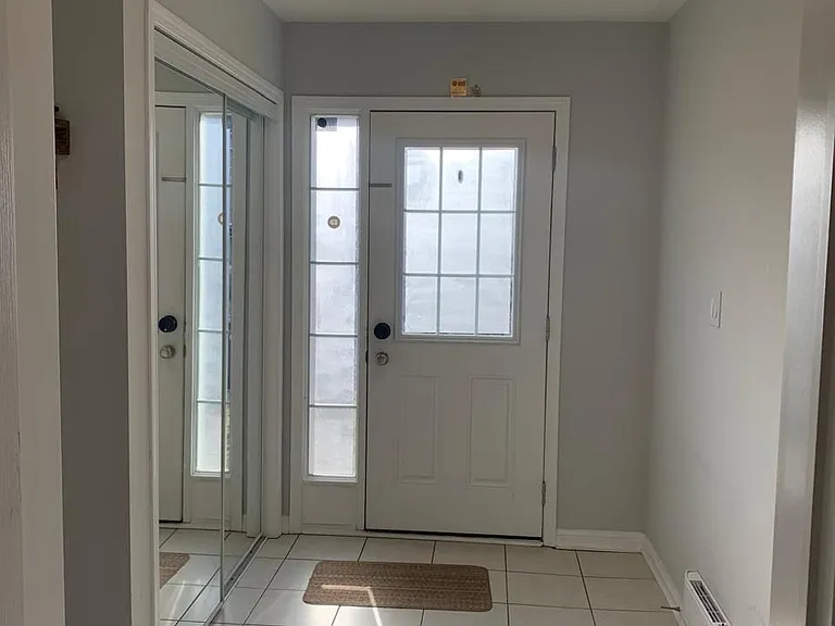 24 Midhope Way — Photo 3