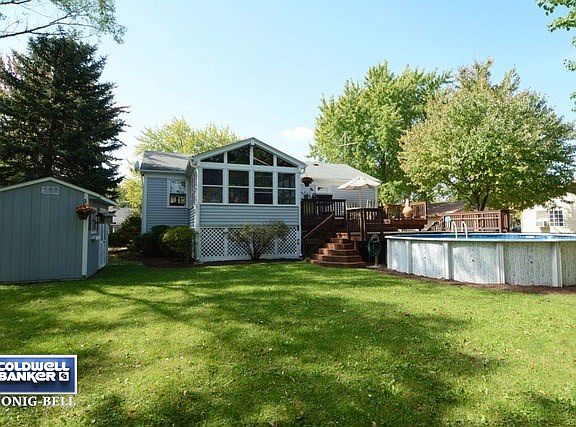 2nd image of 138 Circle Dr E