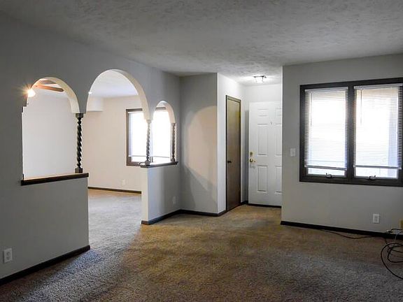 3rd image of 6505 S 46th St Unit 7
