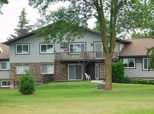 N5625 Riverside Dr, Shawano, WI 54166