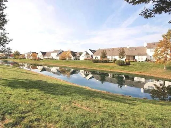 502 Constance Ln, Port Jefferson Station, NY 11776