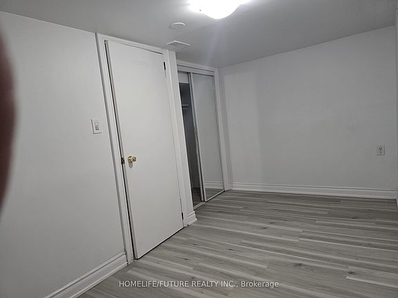 5th image of 14 Furlong Ct #Basement
