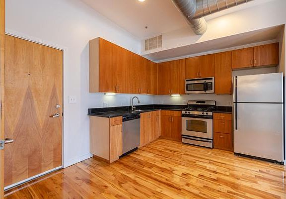 2nd image of 165 Washington St #207