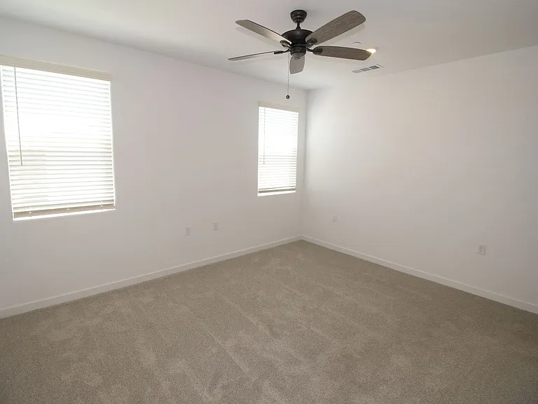 6137 W Ramona Way — Photo 11